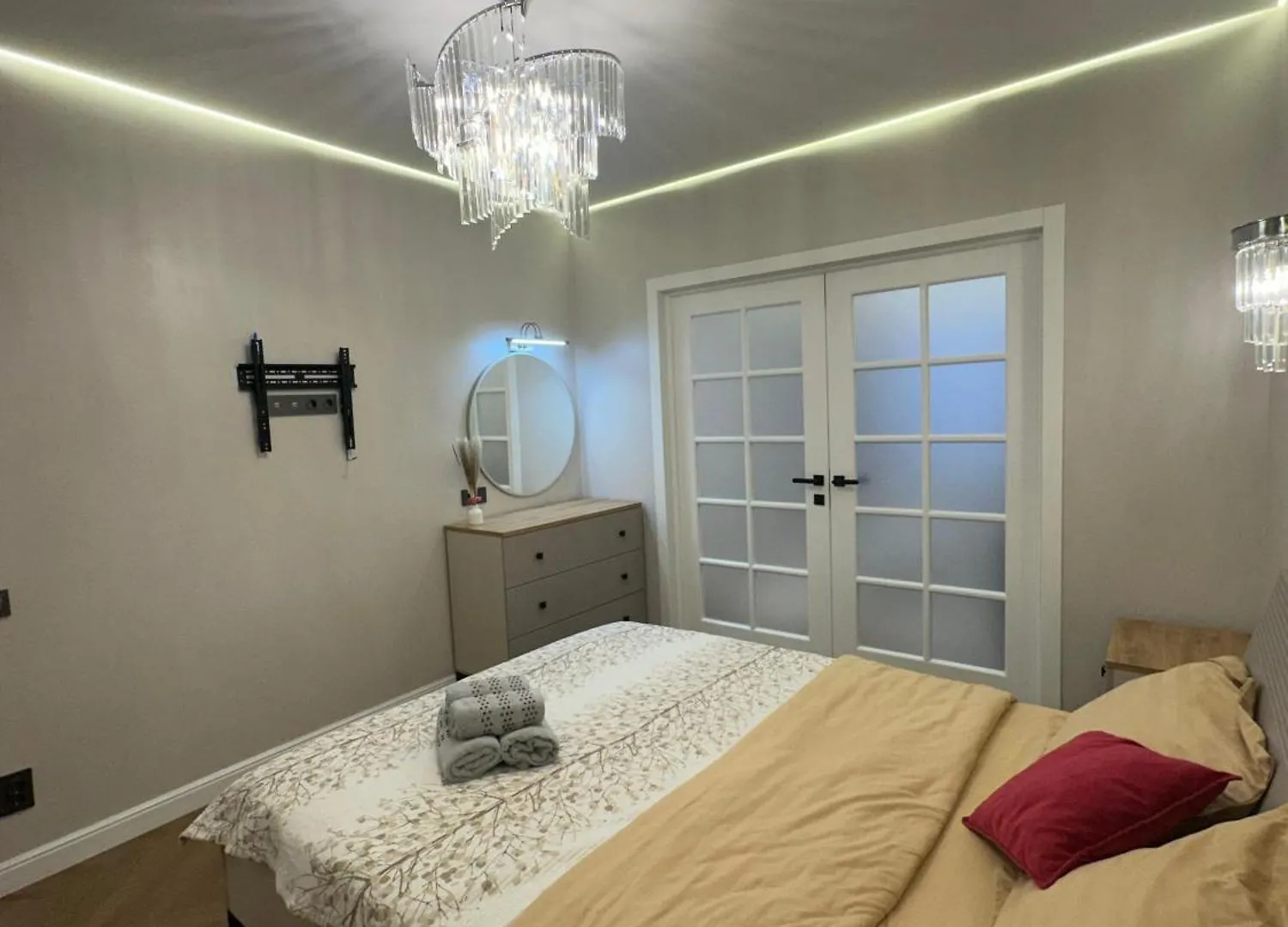 Comfort Class Two-Room Apartment Rams Navoi Almaty