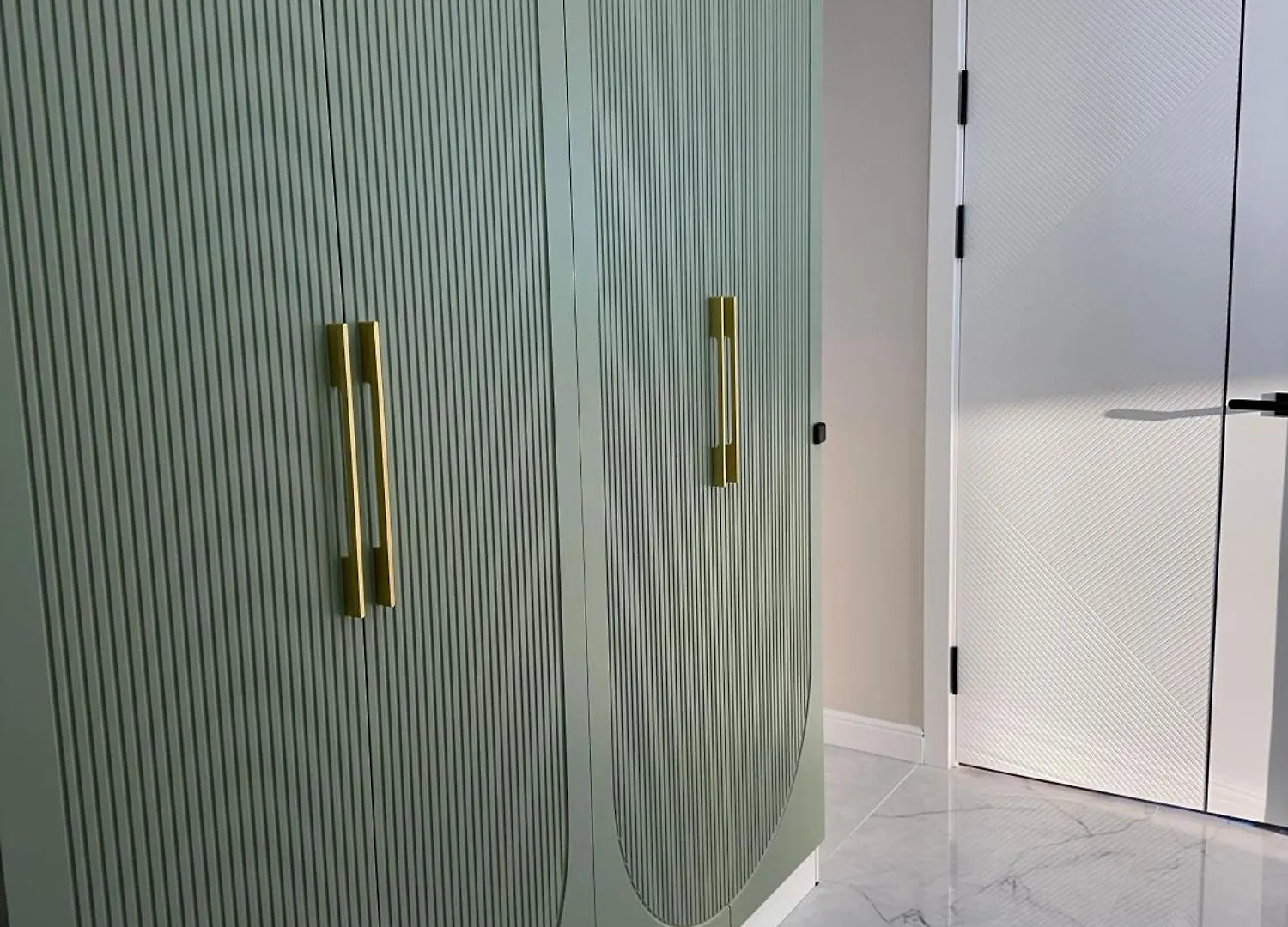 Comfort Class Two-Room Apartment Rams Navoi Almaty 0*,