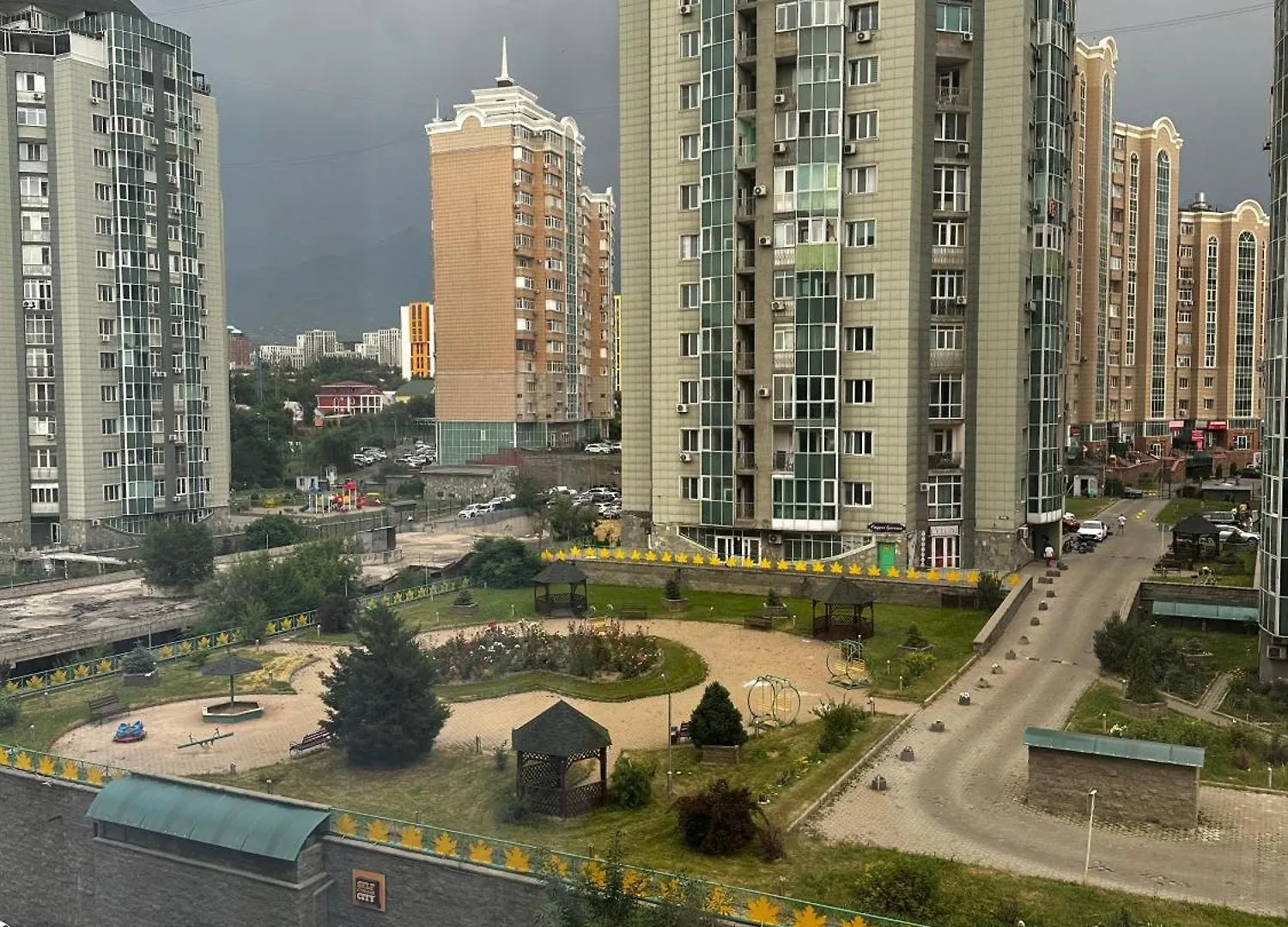 Comfort Class Two-Room Apartment Rams Navoi Almaty 0*,